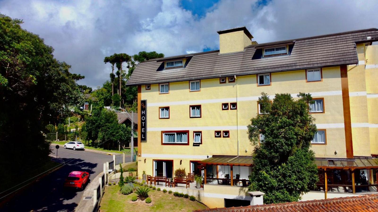 Hotel Golden Hills كانيلا المظهر الخارجي الصورة