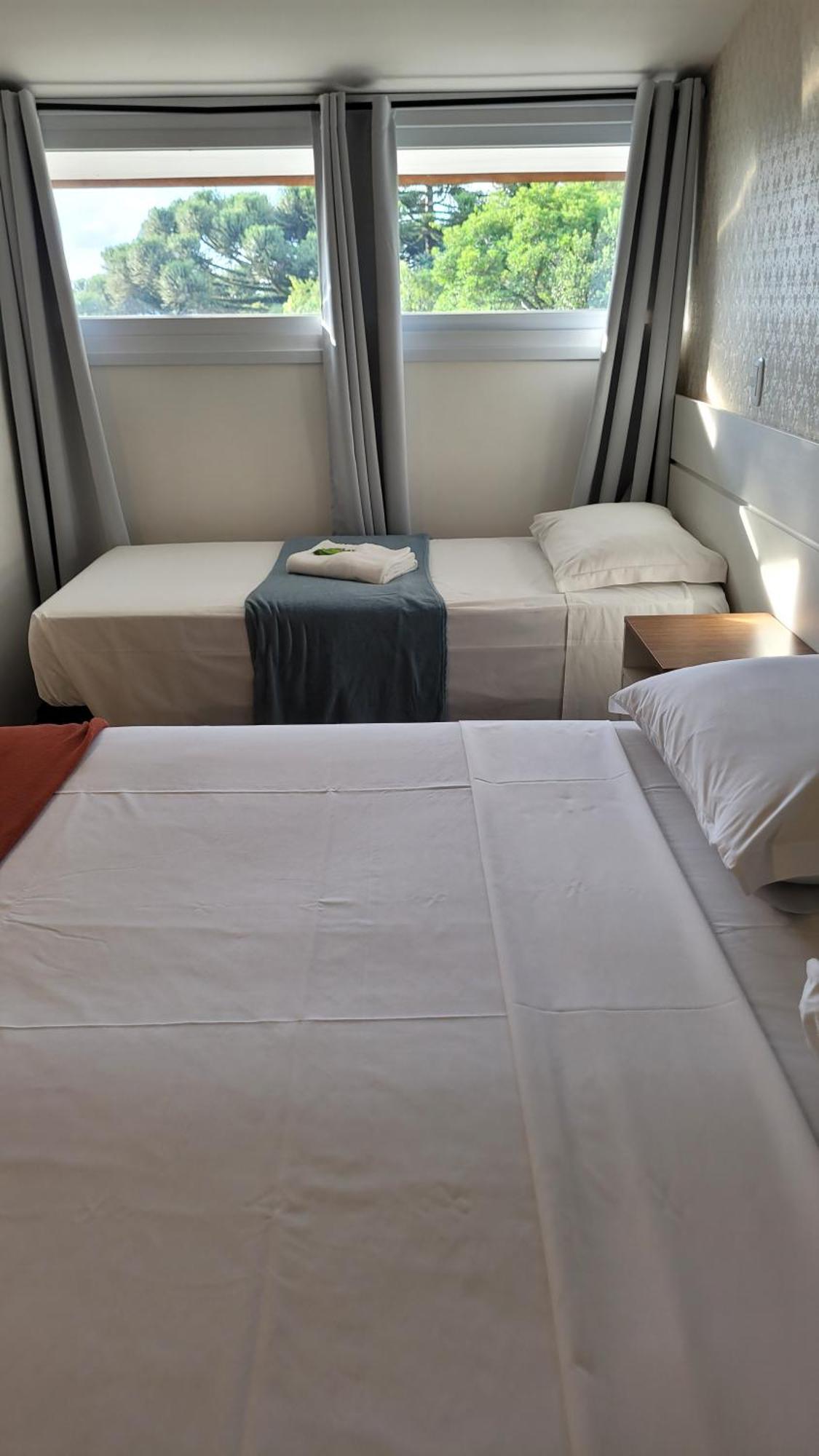 Hotel Golden Hills كانيلا المظهر الخارجي الصورة