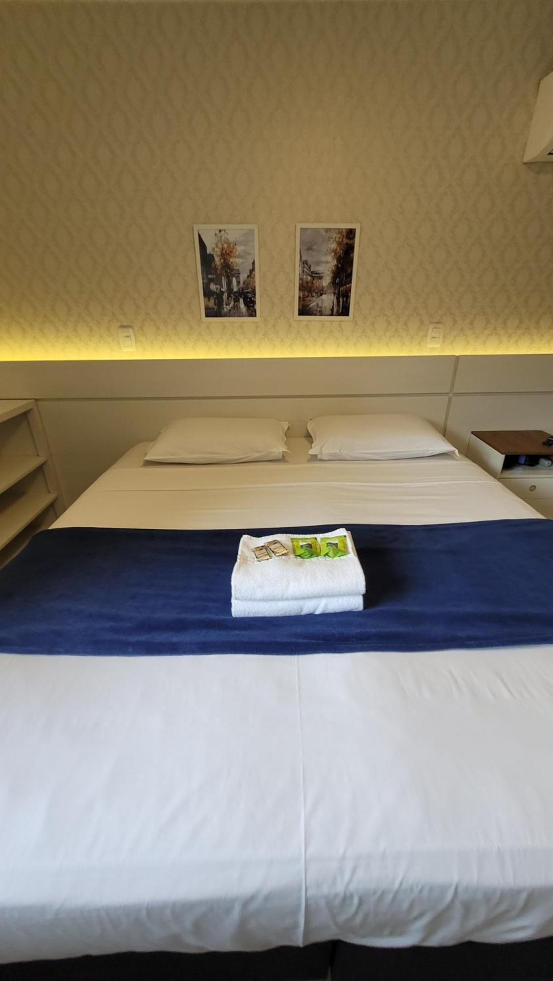 Hotel Golden Hills كانيلا المظهر الخارجي الصورة